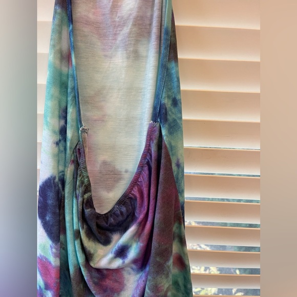 NEW Pretty Little Thing Tie Dye Bodycon Dress - Picture 5 of 8